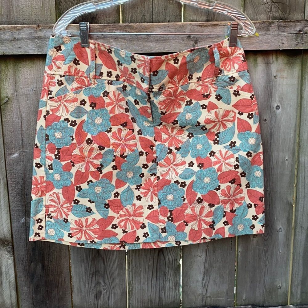 Ann Taylor Loft floral skirt sz. 10